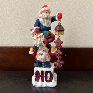 NWT Christmas Santas Stacked on Chimney Holding Dangling Lantern “Ho Ho …